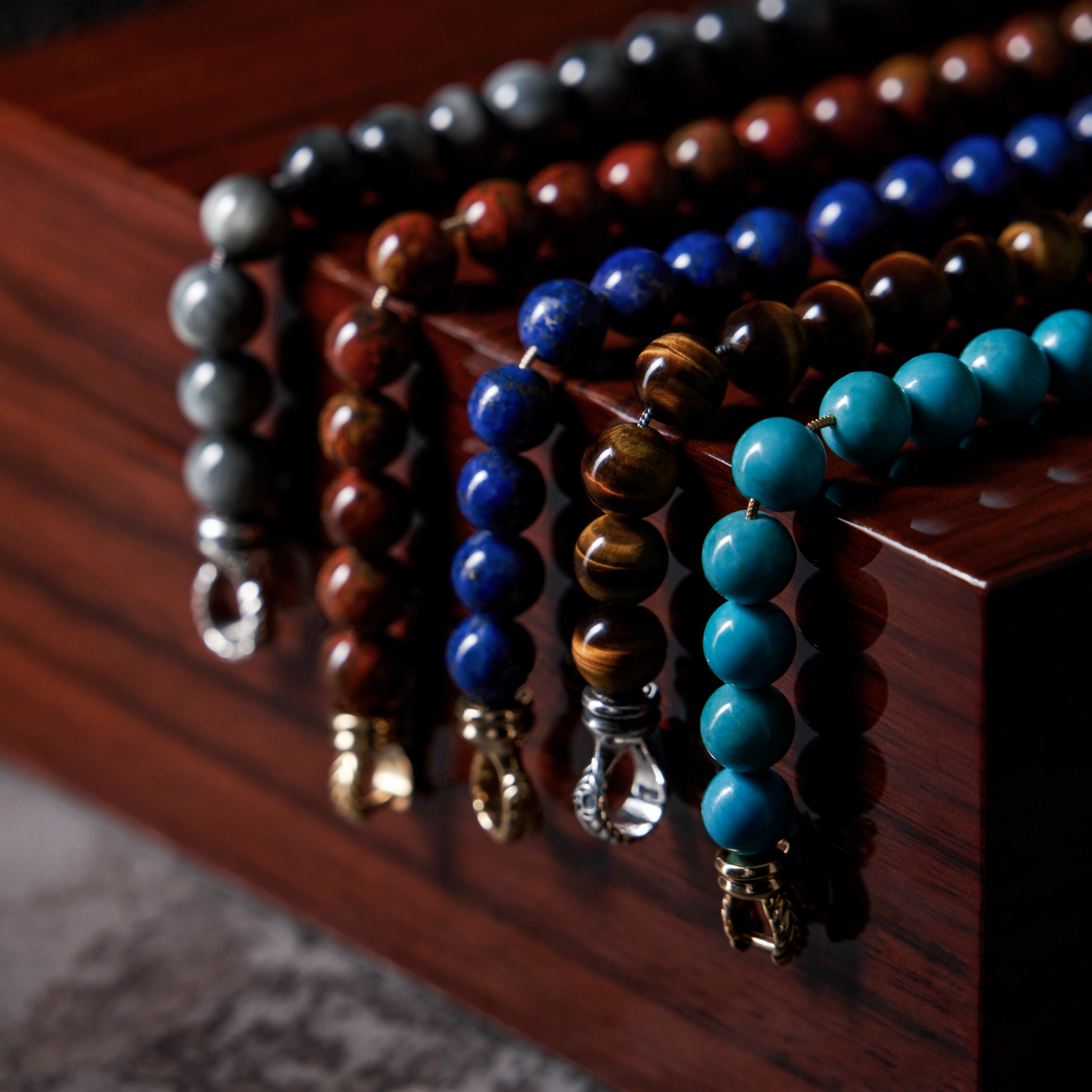 Laurel Silver Hawk Eye Beaded Bracelet - Image 4
